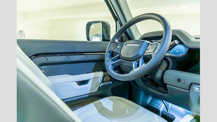 2025 New Land Rover Defender 110 Santorini Black 3.0 Diesel MHEV X-Dynamic SE