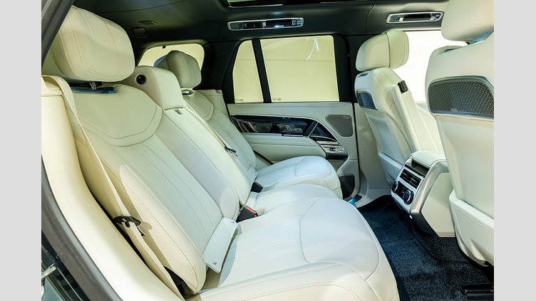 2025 New Land Rover Range Rover Belgravia Green AWD.Diesel (MHEV mild-hybrid system)  Autobiography 350PS 3.0