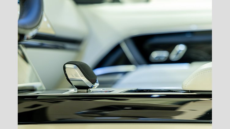 2025 New Land Rover Range Rover Belgravia Green AWD.Diesel (MHEV mild-hybrid system)  Autobiography 350PS 3.0