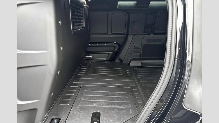 2024 Approved Land Rover Defender 110 Santorini Black Diesel Mild Hybrid D250 Hard Top X-Dynamic SE