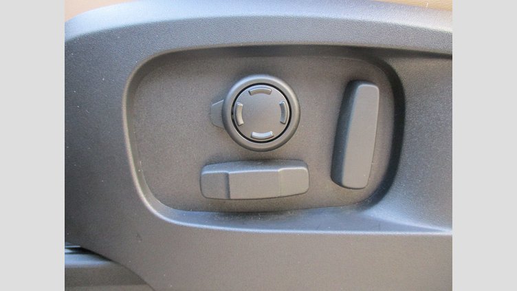 2024 認定中古車 Land Rover Defender 90 カルパチアングレイ D350 ディーゼルマイルドハイブリッド X-Dynamic HSE