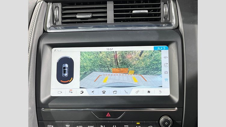 2018 認定中古車 Jaguar E-Pace サントリーニブラック D180 オートマチック全輪駆動 R-DYNAMIC S