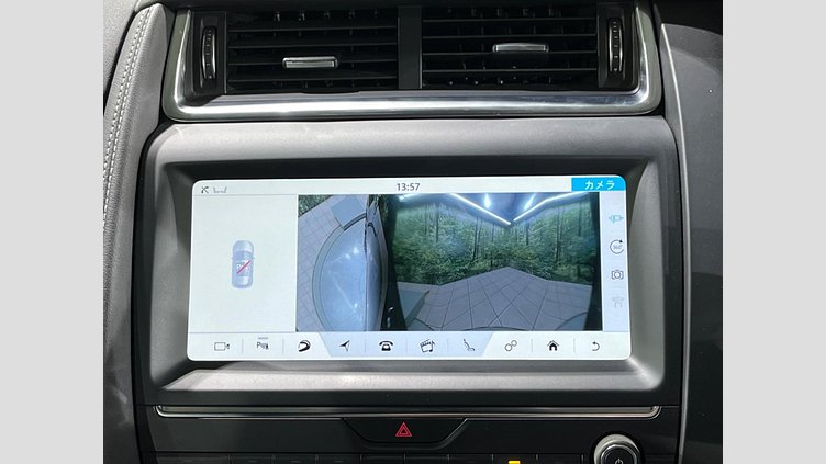 2018 認定中古車 Jaguar E-Pace サントリーニブラック D180 オートマチック全輪駆動 R-DYNAMIC S