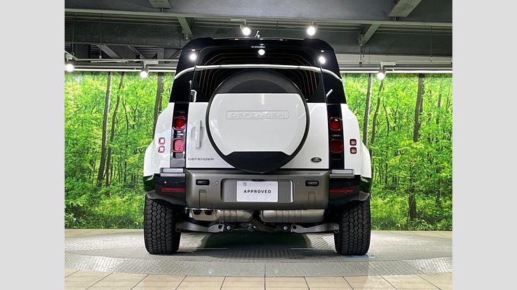 2023 認定中古車 Land Rover Defender 110 フジホワイト D300 AWD（AT） X-DYNAMIC HSE