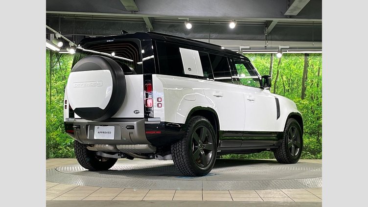 2023 認定中古車 Land Rover Defender 110 フジホワイト D300 AWD（AT） X-DYNAMIC HSE