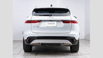 F-Pace 6