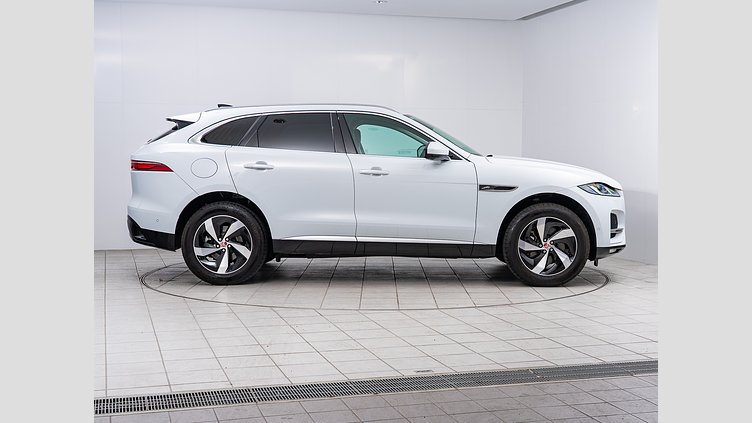 2021 認定中古車 Jaguar F-Pace ユーロンホワイト P250 AWD（オートマチック） S