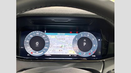 Range Rover Evoque 35