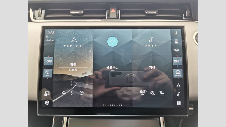 2024 認定中古車 Land Rover Range Rover Evoque アロイオスグレイ P300eプラグインハイブリッド（ガソリン） スタンダードホイールベース DYNAMIC HSE