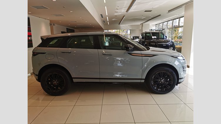 2024 認定中古車 Land Rover Range Rover Evoque アロイオスグレイ P300eプラグインハイブリッド（ガソリン） スタンダードホイールベース DYNAMIC HSE