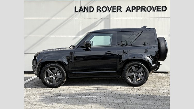 2025 認定中古車 Land Rover Defender 90 サントリーニブラック(メタリック) D350 X-Dynamic HSE D350
