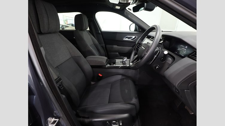 2023 認定中古車 Land Rover Range Rover Velar ヴァレジネブルー P400eプラグインハイブリッド（ガソリン） Standard Wheelbase Dynamic HSE