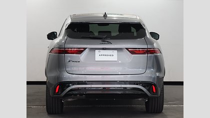 F-Pace 8