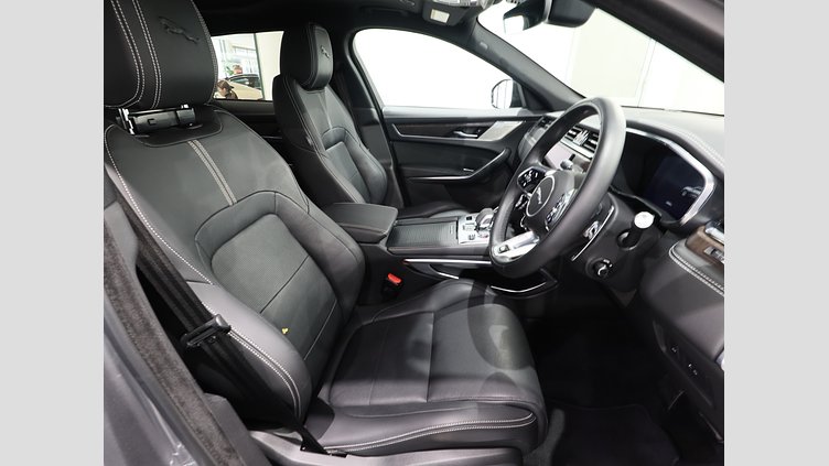 2022 認定中古車 Jaguar F-Pace アイガーグレイ D204 AWD（オートマチック）MHEV R-DYNAMIC SE