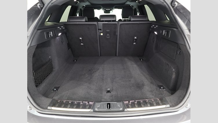 2022 認定中古車 Jaguar F-Pace アイガーグレイ D204 AWD（オートマチック）MHEV R-DYNAMIC SE