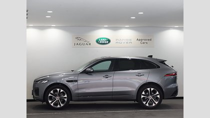 F-Pace 6