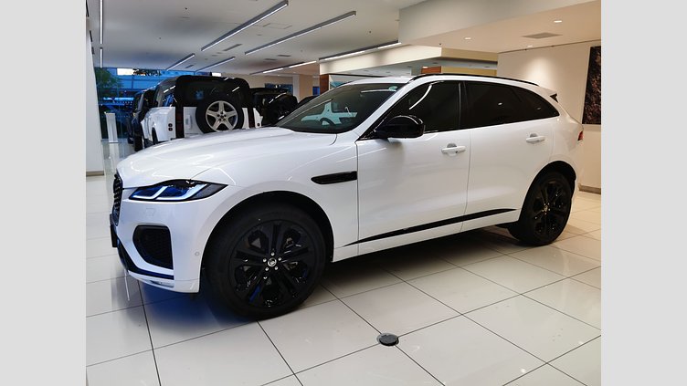 2023 認定中古車 Jaguar F-Pace オストゥーニパールホワイト D204 AWD（オートマチック）MHEV R-DYNAMIC SE