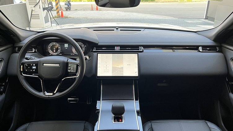 2025 新車 Land Rover Range Rover Velar 富士白　Fuji White P250 汽油 標準軸距 Dynamic SE