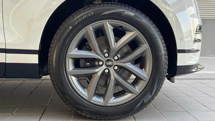 2025 新車 Land Rover Range Rover Velar 富士白　Fuji White P250 汽油 標準軸距 Dynamic SE