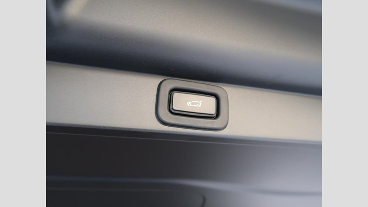 2023 認定中古車 Land Rover Range Rover オストゥーニパールホワイト D300 AWD MHEV（AT） スタンダードホイールベース AUTOBIOGRAPHY