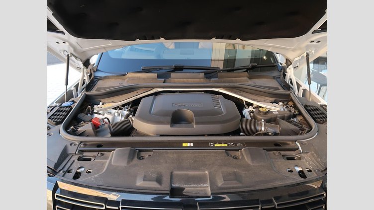 2023 認定中古車 Land Rover Range Rover オストゥーニパールホワイト D300 AWD MHEV（AT） スタンダードホイールベース AUTOBIOGRAPHY