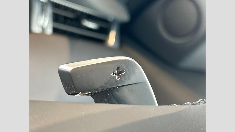 2022 認定中古車 Land Rover Discovery Sport フジホワイト P250 AWD（オートマチック） 標準ホイールベース R-DYNAMIC S