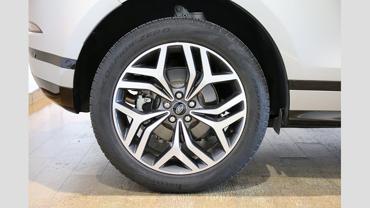 2022 認定中古車 Land Rover Range Rover Evoque ソウルパールシルバー P250 AWD（オートマチック） R-DYNAMIC SE