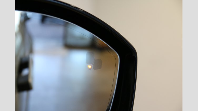 2022 認定中古車 Land Rover Range Rover Evoque ソウルパールシルバー P250 AWD（オートマチック） R-DYNAMIC SE