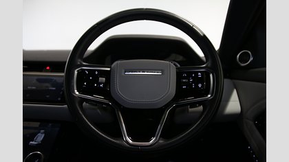 Range Rover Evoque 35