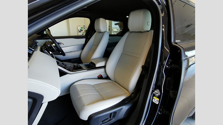 2019 認定中古車 Land Rover Range Rover Velar サントリーニブラック P250 R-DYNAMIC S