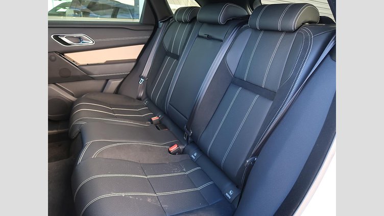 2021 認定中古車 Land Rover Range Rover Velar ユーロンホワイト D200 AWD（オートマチック） MHEV R-DYNAMIC S