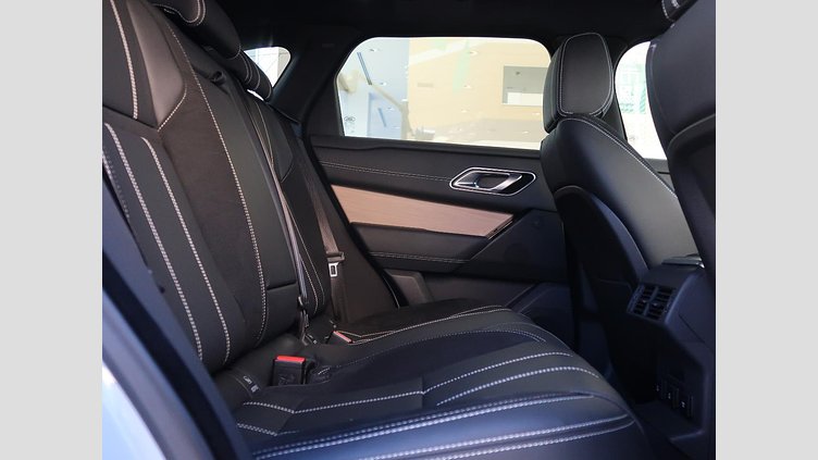 2021 認定中古車 Land Rover Range Rover Velar ユーロンホワイト D200 AWD（オートマチック） MHEV R-DYNAMIC S