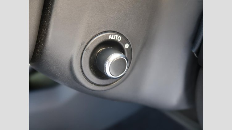 2021 認定中古車 Land Rover Range Rover Velar ユーロンホワイト D200 AWD（オートマチック） MHEV R-DYNAMIC S