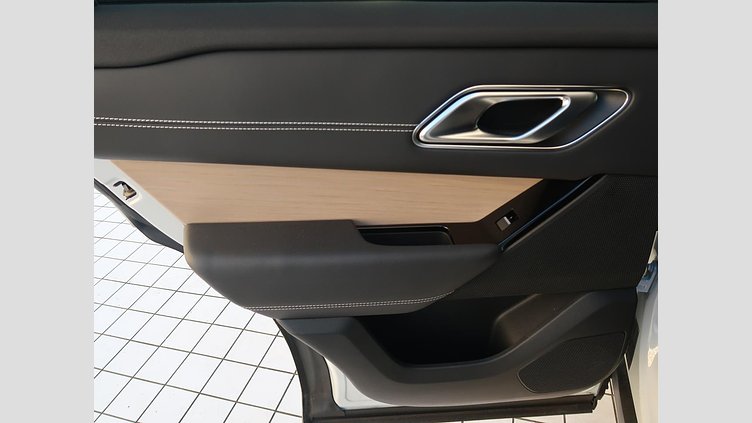 2021 認定中古車 Land Rover Range Rover Velar ユーロンホワイト D200 AWD（オートマチック） MHEV R-DYNAMIC S