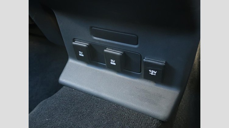 2021 認定中古車 Land Rover Range Rover Velar ユーロンホワイト D200 AWD（オートマチック） MHEV R-DYNAMIC S