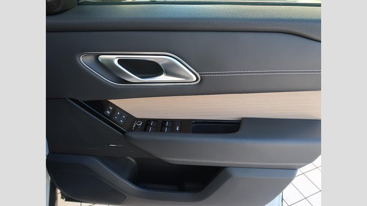 2021 認定中古車 Land Rover Range Rover Velar ユーロンホワイト D200 AWD（オートマチック） MHEV R-DYNAMIC S