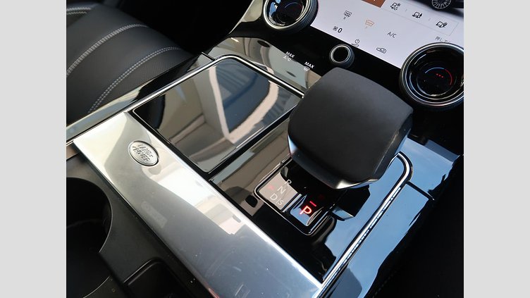 2021 認定中古車 Land Rover Range Rover Velar ユーロンホワイト D200 AWD（オートマチック） MHEV R-DYNAMIC S