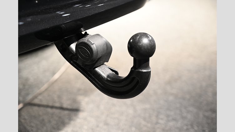 2025 Ny Land Rover Range Rover Sport Varesine Blue AWD P460e Dynamic SE