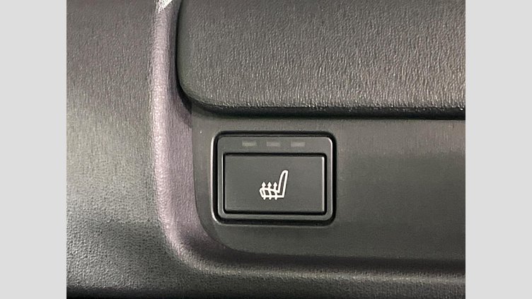 2017 認定中古車 Land Rover Discovery Indus Silver 3.0 litre V6 Supercharged Petrol HSE