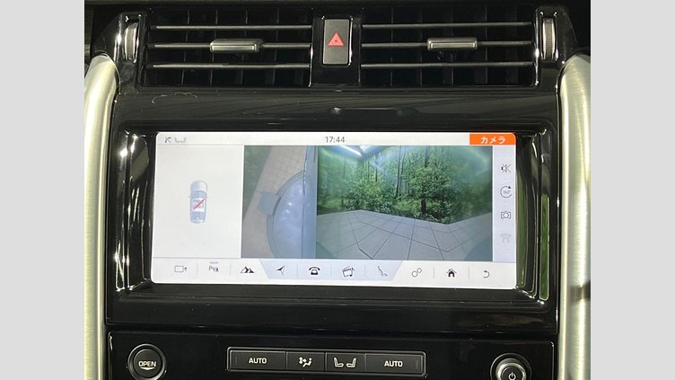 2017 認定中古車 Land Rover Discovery Indus Silver 3.0 litre V6 Supercharged Petrol HSE