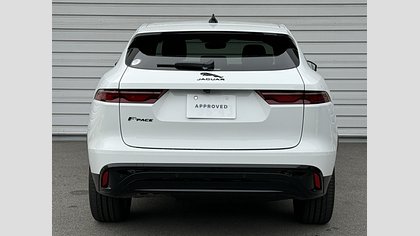 F-Pace 6