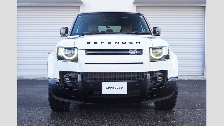 2024 認定中古車 Land Rover Defender 110 フジホワイト D350 ディーゼルマイルドハイブリッド X-Dynamic HSE