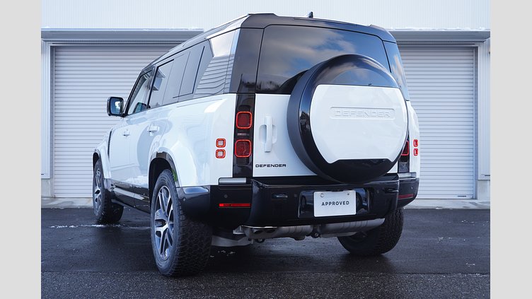2024 認定中古車 Land Rover Defender 110 フジホワイト D350 ディーゼルマイルドハイブリッド X-Dynamic HSE
