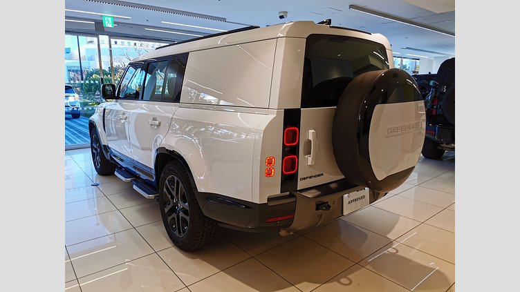 2024 認定中古車 Land Rover Defender 130 フジホワイト D300 AWD（AT） OUTBOUND