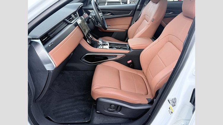 2022 認定中古車 Jaguar F-Pace フジホワイト P250 AWD（オートマチック） R-DYNAMIC BLACK