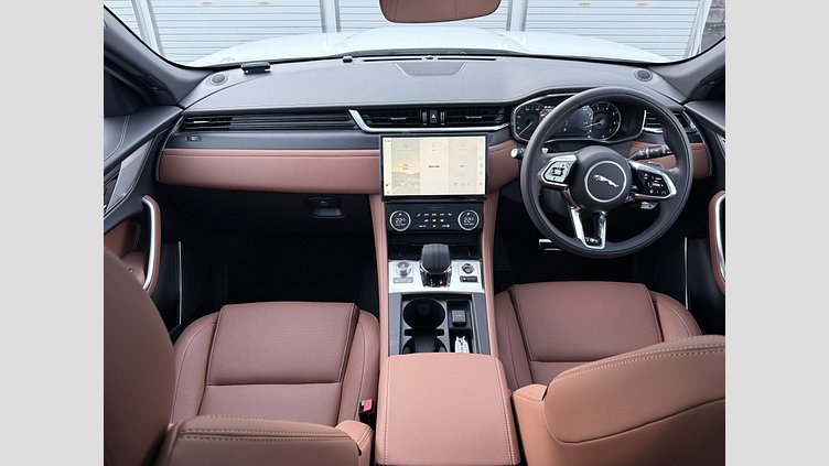 2022 認定中古車 Jaguar F-Pace フジホワイト P250 AWD（オートマチック） R-DYNAMIC BLACK