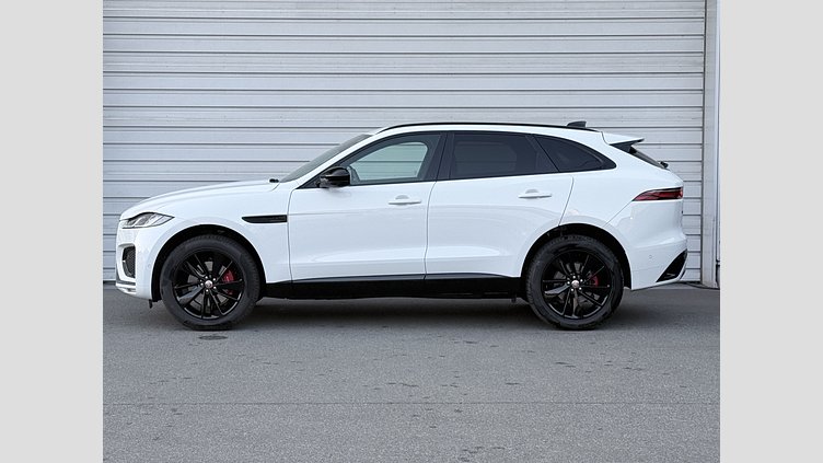 2022 認定中古車 Jaguar F-Pace フジホワイト P250 AWD（オートマチック） R-DYNAMIC BLACK
