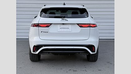 F-Pace 6