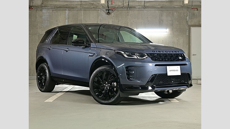 2024 認定中古車 Land Rover Discovery Sport ヴァレジネブルー D200マイルドハイブリッド（ディーゼル） 標準ホイール DYNAMIC SE