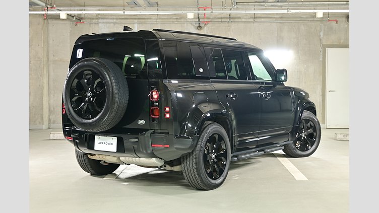 2023 認定中古車 Land Rover Defender 110 サントリーニブラック D300 AWD（AT） X-DYNAMIC SE
